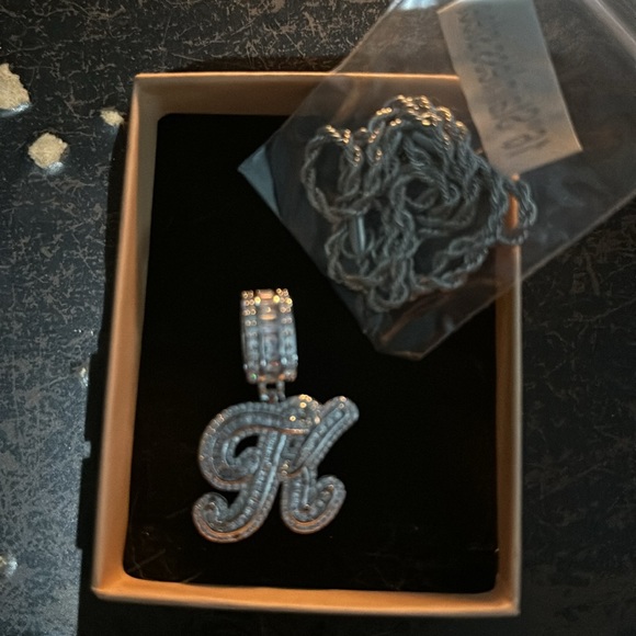 Letter K pendant with 16” chain - Picture 4 of 5